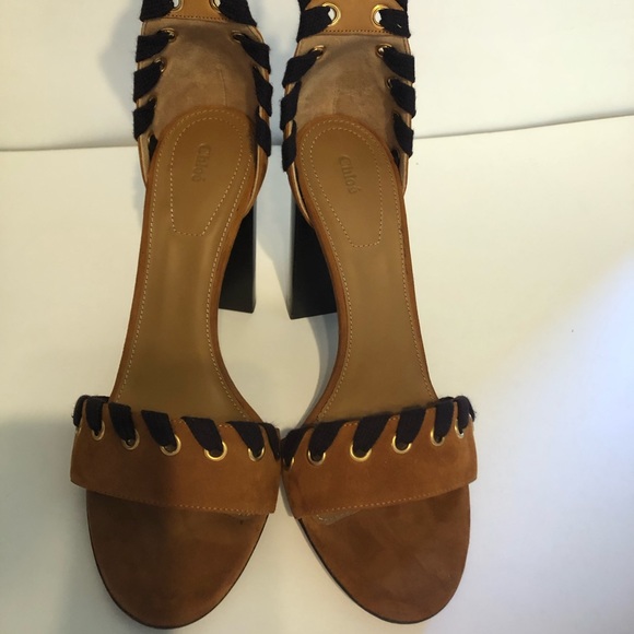 🌸 CHLOÉ Shoes 🌸 - Picture 6 of 9